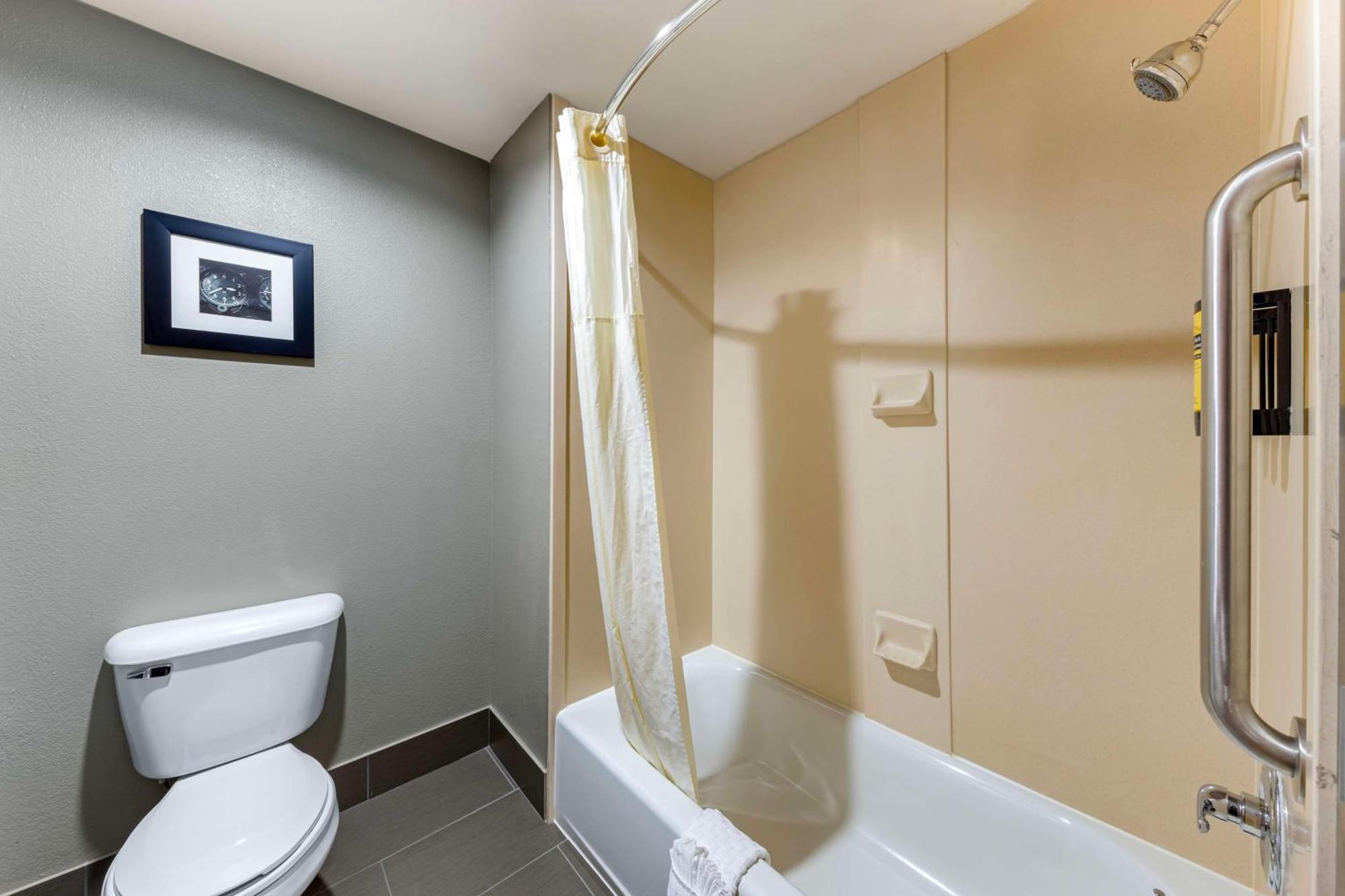 Best Western Plus Midwest City Inn & Suites Exterior foto