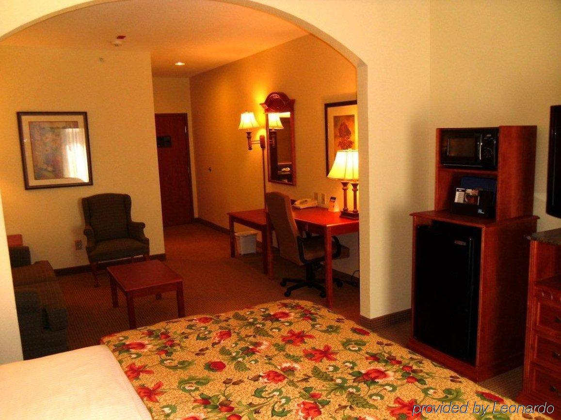 Best Western Plus Midwest City Inn & Suites Habitación foto