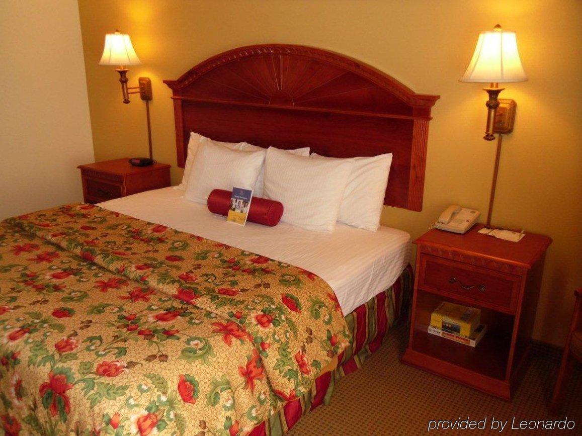 Best Western Plus Midwest City Inn & Suites Habitación foto