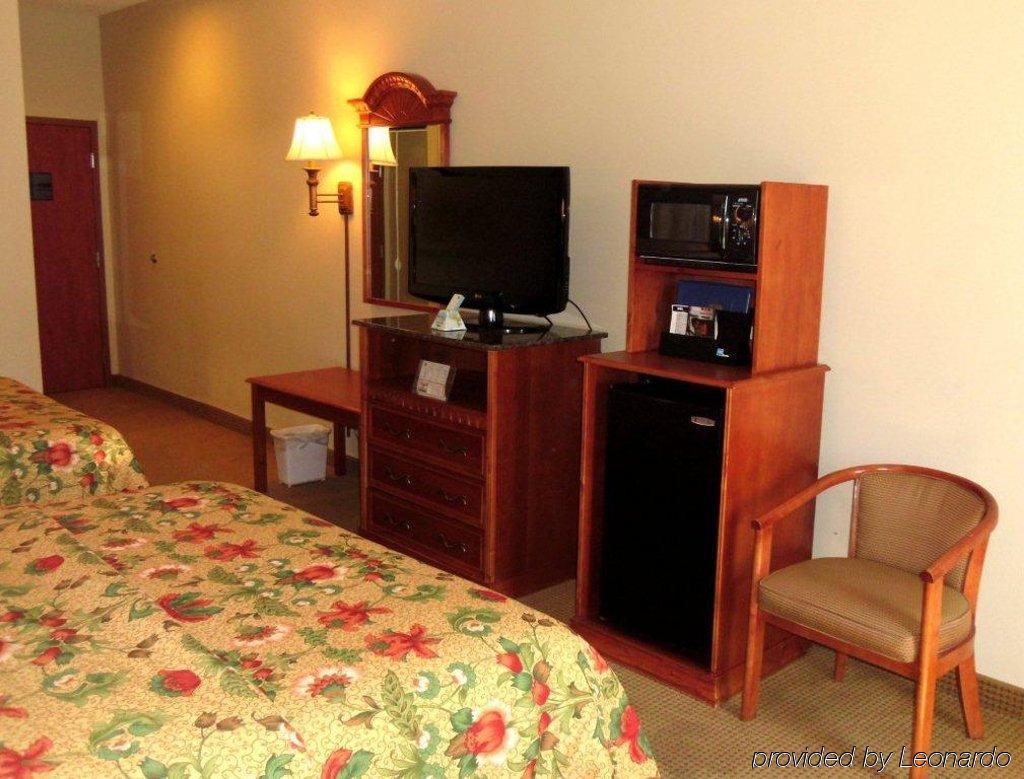 Best Western Plus Midwest City Inn & Suites Habitación foto