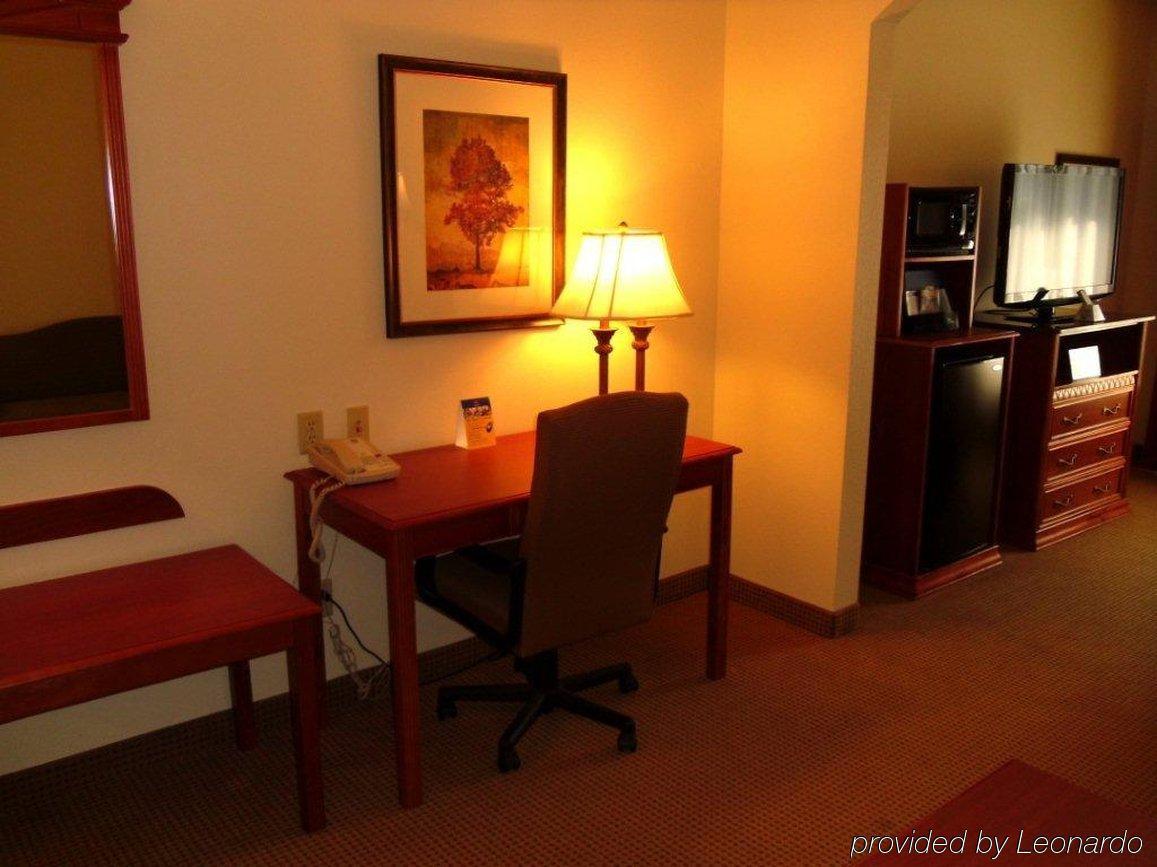 Best Western Plus Midwest City Inn & Suites Habitación foto